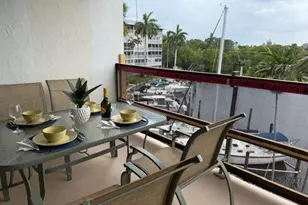 1319 E Hillsboro Blvd, Deerfield Beach, FL 33441 - Photo 1