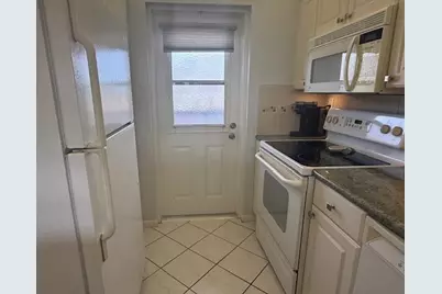 1319 E Hillsboro Boulevard #412, Deerfield Beach, FL 33441 - Photo 13