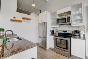 185 NE 4th Ave, Delray Beach, FL 33483 - Photo 3