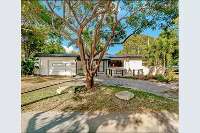 2585 SE 4th Street, Pompano Beach, FL 33062 - Photo 3