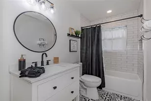 2585 SE 4th St, Pompano Beach, FL 33062 - Photo 11