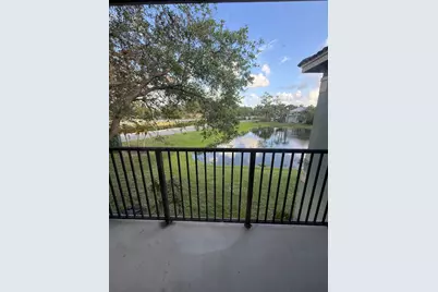 280 Crestwood Circle #202, Royal Palm Beach, FL 33411 - Photo 5