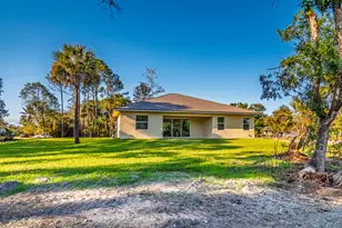 17602 63rd N, The Acreage, FL 33470 - Photo 11
