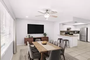 7106 NW 80th Ave, Tamarac, FL 33321 - Photo 5