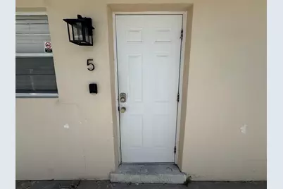 805 NE 23rd Drive, Wilton Manors, FL 33305 - Photo 11