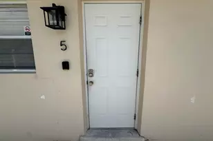 805 NE 23rd Dr, Wilton Manors, FL 33305 - Photo 11