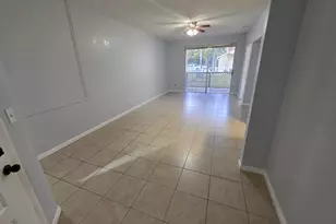 18340 NW 68th Ave, Hialeah, FL 33015 - Photo 5