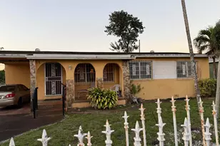 3011 NW 157th Terrace, Miami Gardens, FL 33054 - Photo 3