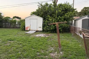 3011 NW 157th Terrace, Miami Gardens, FL 33054 - Photo 15