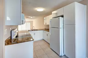 858 Crystal Lake Dr, Deerfield Beach, FL 33064 - Photo 3