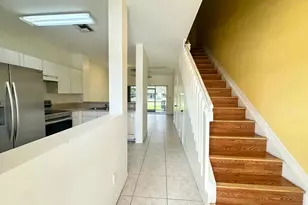 420 SW 122nd Ave, Pembroke Pines, FL 33025 - Photo 3