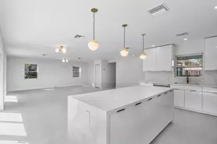 46 SW 9th Ave, Boca Raton, FL 33486 - Photo 11