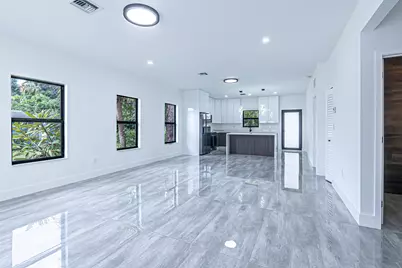 2725 NW 7th Street, Fort Lauderdale, FL 33311 - Photo 19