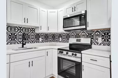 3661 NE 8th Avenue, Oakland Park, FL 33334 - Photo 7