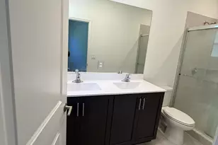 2739 SE 17th St, Homestead, FL 33035 - Photo 15