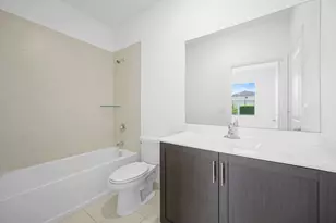 2739 SE 17th St, Homestead, FL 33035 - Photo 11