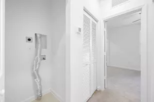 2739 SE 17th St, Homestead, FL 33035 - Photo 13