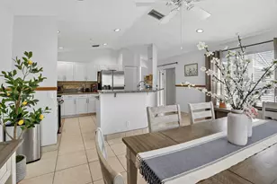 495 Carrington Ln, Weston, FL 33326 - Photo 3