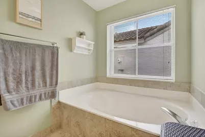 495 Carrington Lane, Weston, FL 33326 - Photo 13