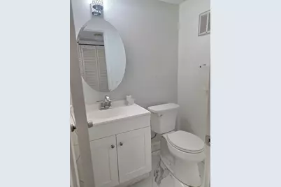 45 Easthampton B, West Palm Beach, FL 33417 - Photo 5