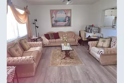 45 Easthampton B, West Palm Beach, FL 33417 - Photo 3