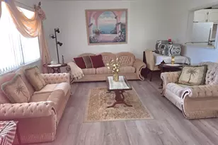 45 Easthampton B, West Palm Beach, FL 33417 - Photo 3