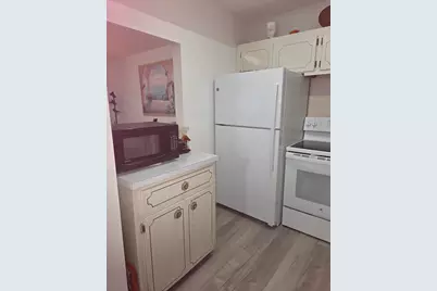 45 Easthampton B, West Palm Beach, FL 33417 - Photo 7