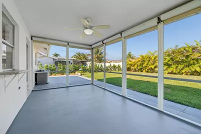 8107 NW 96th Avenue, Tamarac, FL 33321 - Photo 13