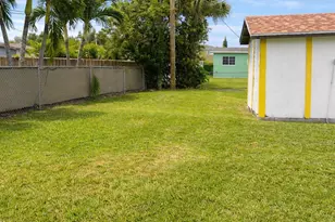 22315 SW 108th Ct, Miami, FL 33170 - Photo 3
