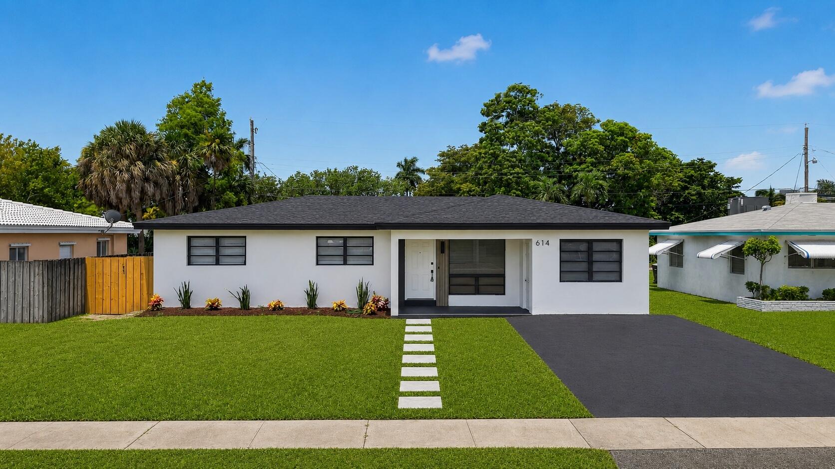 614 N 32nd Ct - 614 N 32nd Ct, Hollywood, FL 33021 Luxury Property | Jose Angel Pina