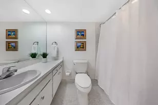 575 Oaks Ln, Pompano Beach, FL 33069 - Photo 19