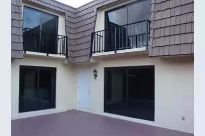 594 Springdale Circle #59-d, Palm Springs, FL 33461 - Photo 3