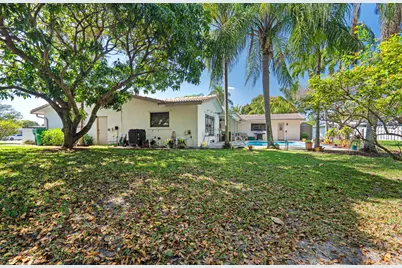 8619 NW 26th Court, Coral Springs, FL 33065 - Photo 15