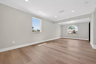 933 SE 2nd St, Belle Glade, FL 33430 - Photo 29