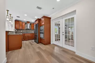 933 SE 2nd St, Belle Glade, FL 33430 - Photo 15