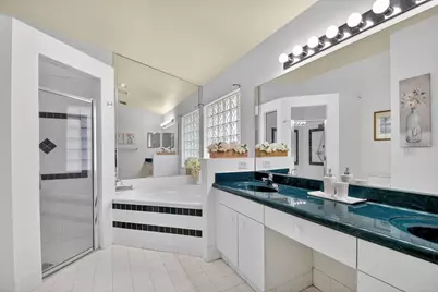 7760 Manor Forest Lane, Boynton Beach, FL 33436 - Photo 33