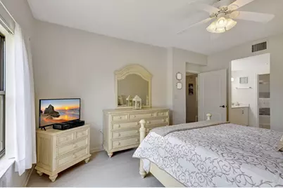 800 Uno Lago Drive #302, Juno Beach, FL 33408 - Photo 25