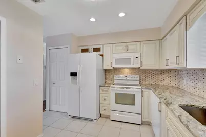 300 Golfview Road #506, North Palm Beach, FL 33408 - Photo 19