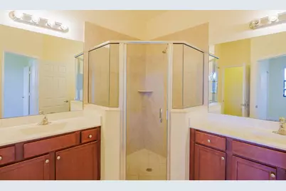 5636 NW 58th Lane, Tamarac, FL 33319 - Photo 31