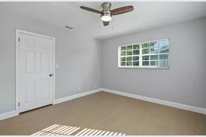 1414 Michigan Drive, Lake Worth Beach, FL 33461 - Photo 13