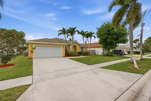 9099 Cavatina Pl, Boynton Beach, FL 33472 - Photo 5