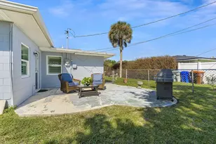 1640 4th Ave, Vero Beach, FL 32960 - Photo 37