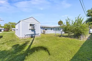 1640 4th Ave, Vero Beach, FL 32960 - Photo 35