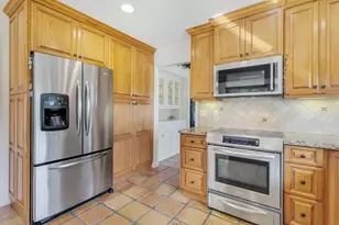 29 Cambria Rd W, Palm Beach Gardens, FL 33418 - Photo 13