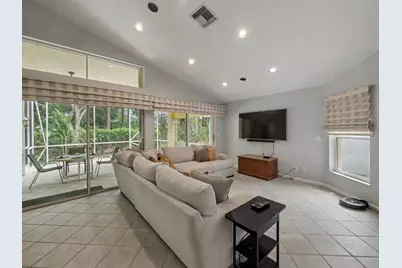 157 Harbor Lake Circle, Greenacres, FL 33413 - Photo 7