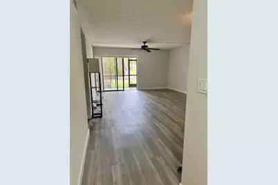 912 SW 9th St Circle SW #101, Boca Raton, FL 33486 - Photo 5