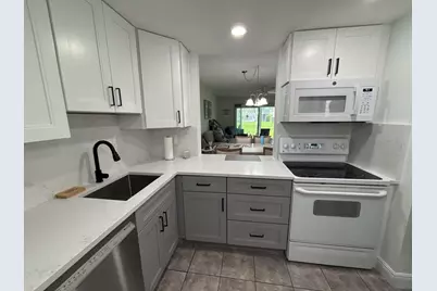 33 Abbey Lane #106, Delray Beach, FL 33446 - Photo 3