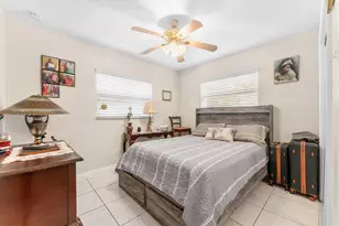 5713 NW 84th Terrace, Tamarac, FL 33321 - Photo 15