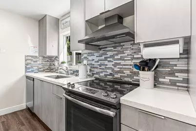 1121 N 66th Terrace, Hollywood, FL 33024 - Photo 5