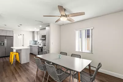 1121 N 66th Terrace, Hollywood, FL 33024 - Photo 9